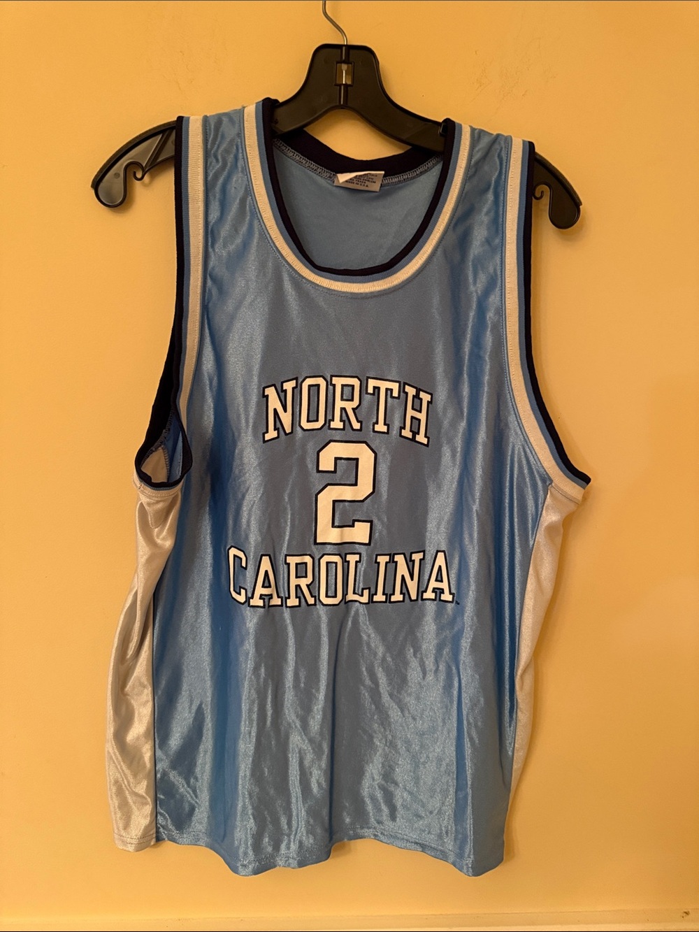 North Carolina #2 Light Blue Basketball Jersey Size XL 18-20